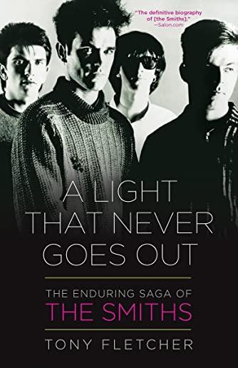 LIGHT THAT NEVER GOES OUT (PPBK)