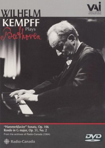 WILHELM KEMPFF PLAYS BEETHOVEN / (B&W)